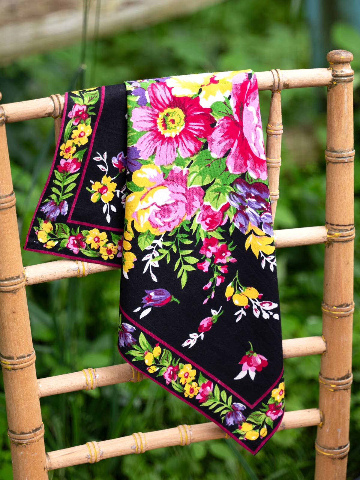 April Cornell Avonlea floral napkin